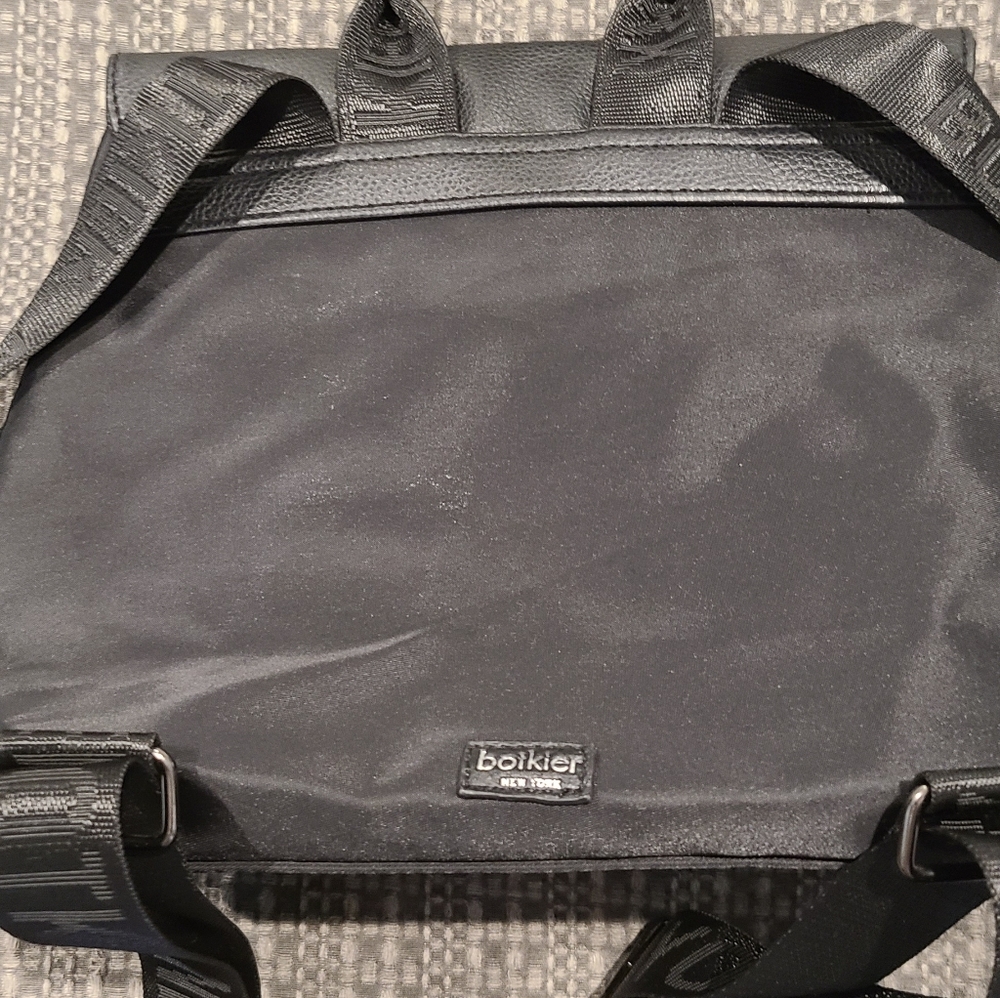 Euc Botkier Trigger Backpack - image 2